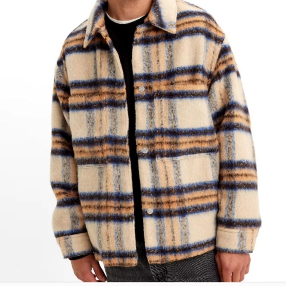 NWT.. LEVIS.. portola, chore, plaid jacket..
